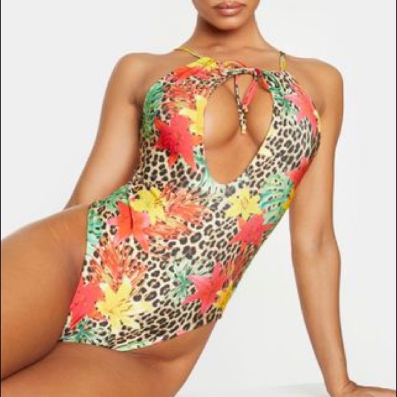 Leopard Ruched Neck Cut Out Halterneck Swimsuit - Picture 2 of 5